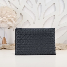 Mens Bottega Veneta Clutch Bags